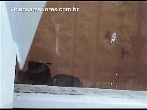 ❤️ သူ့ရည်းစားကို တခြားယောက်ျားနဲ့ ကြည့်နေတဲ့ အရူးတစ်ယောက်ဟာ လင်မယားနှစ်ယောက်ကို အနှောက်အယှက်မဖြစ်စေဘဲ အမိုက်စား ဗီဒီယိုကို ရိုက်ကူးနေပါတယ်။ ❤ Porno my.epicpornvideos-com.ru ❌️